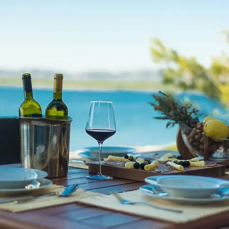 Villa Immortelle Deluxe Beachfront *
