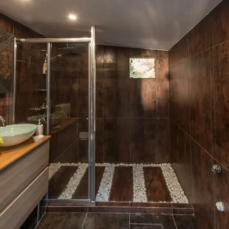 Immortelle Deluxe Beachfront