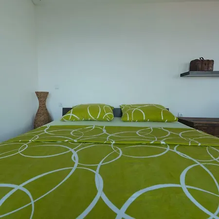 Immortelle Deluxe Beachfront *